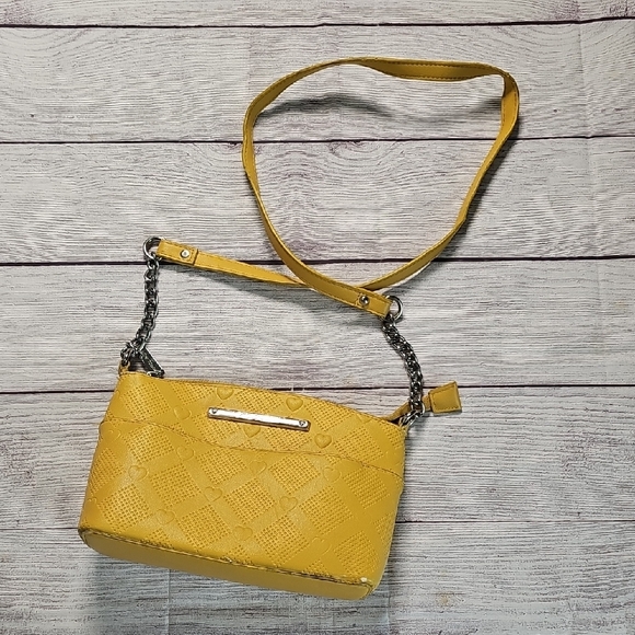 Betsey Johnson Handbags - Betsey Johnson Yellow Crossbody Bag with Metallic Hardware